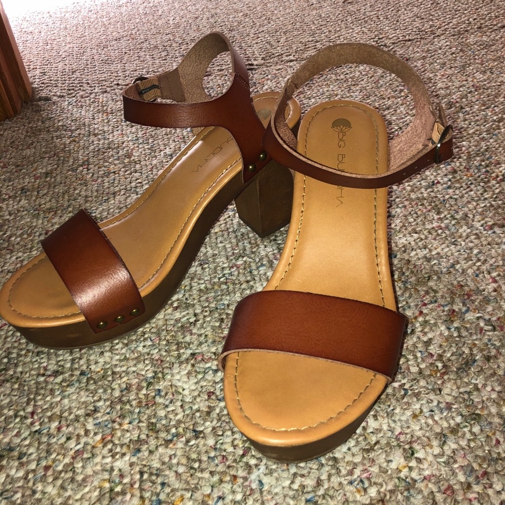 Brown buddah heels